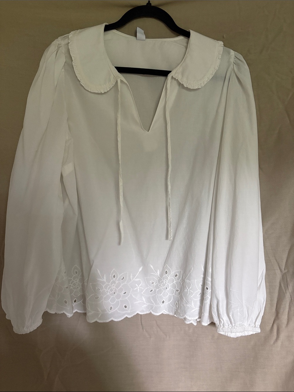 Old Navy White Eyelet Peasant Blouse with Tie Neck